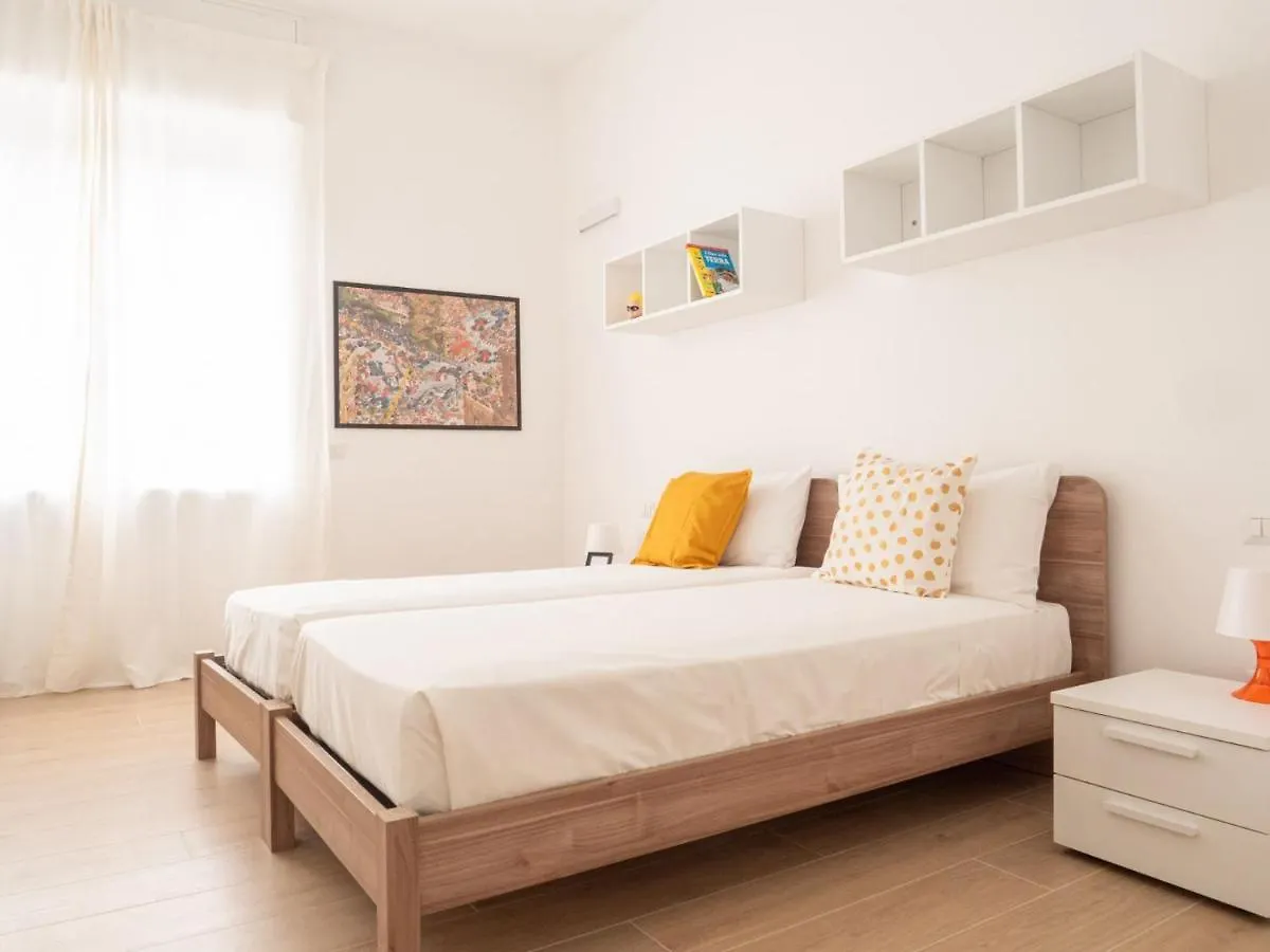 The Best Rent - Gorgeous Two-Bedroom Apartment Close To Cinque Giornate Square Milano