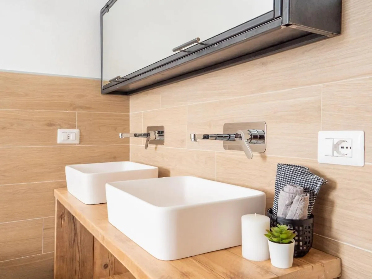 The Best Rent - Gorgeous Two-Bedroom Apartment Close To Cinque Giornate Square Milano