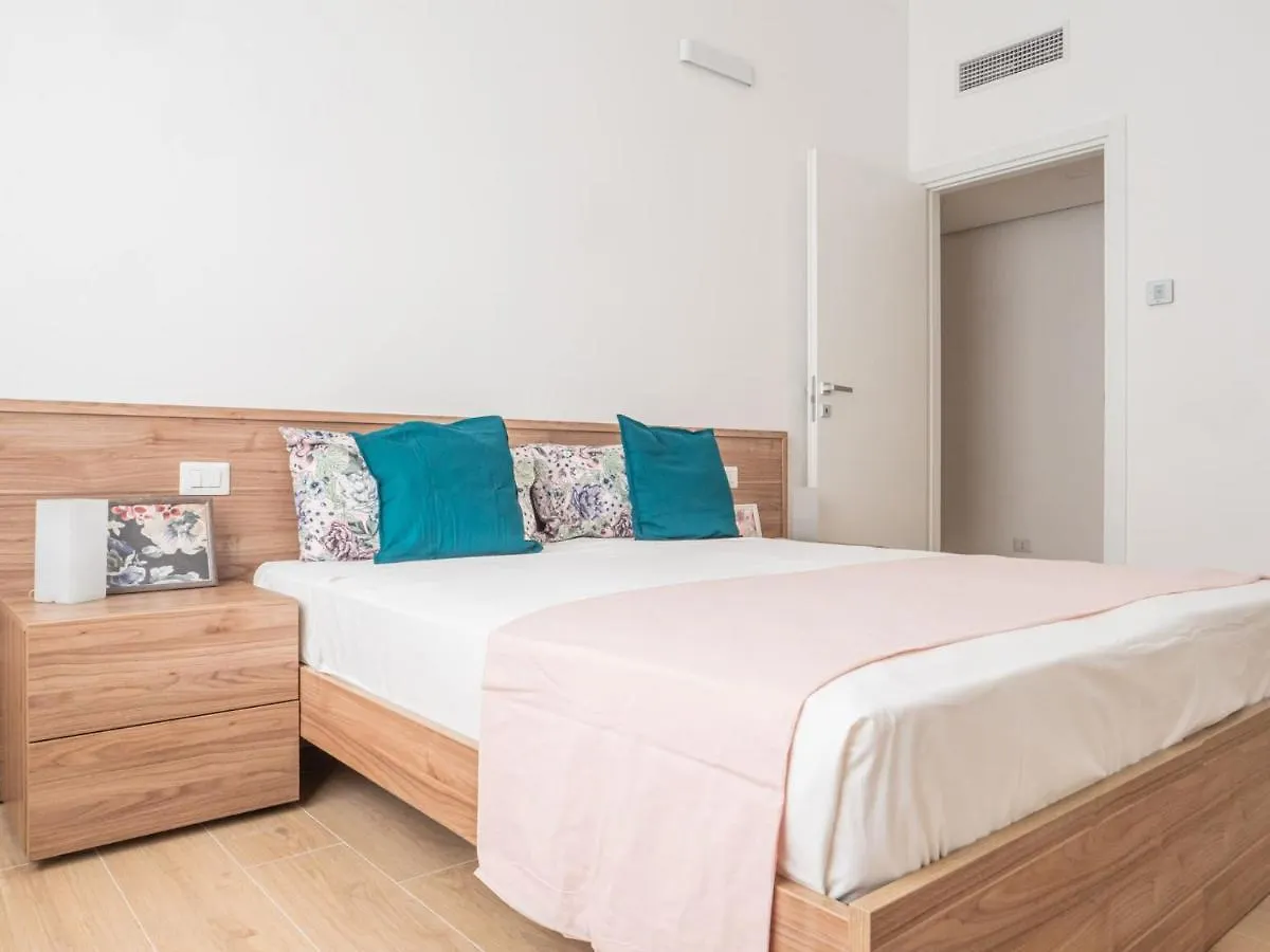 The Best Rent - Gorgeous Two-Bedroom Apartment Close To Cinque Giornate Square Milan